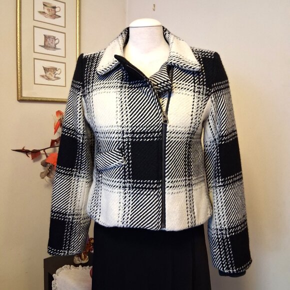 NWT NOUSVOUS Women's Black White Lined Blazer Zip Blazer Jacket Size M 10 - Picture 3 of 16